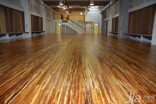 地板选择  实木地板的优缺点