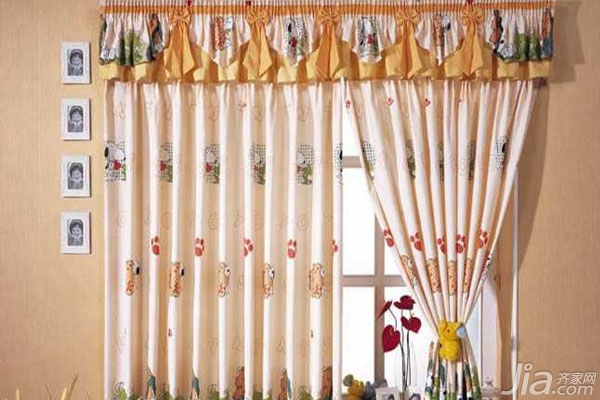 窗帘杆的安装  安装“三步曲”帮助您