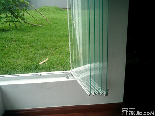 无框阳台窗价格 如何正确地使用和保养全景无框阳台窗