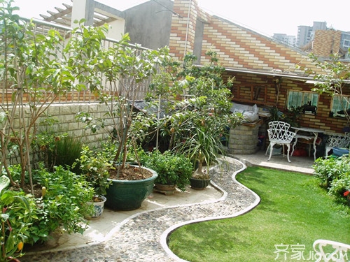 楼顶花园装修设计    打造不一样的私家花园！