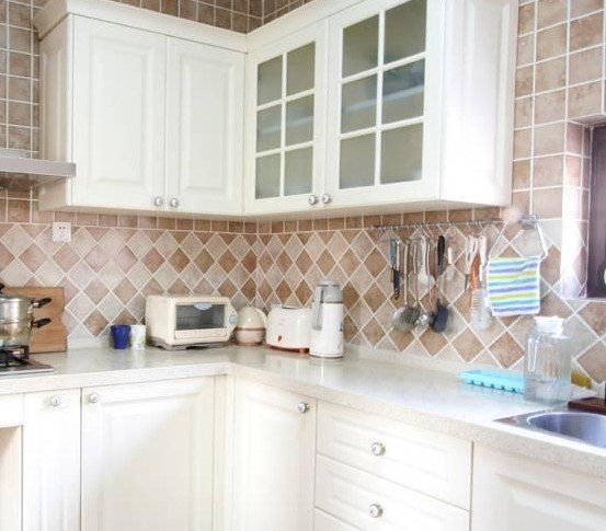 厨房瓷砖装修效果图 温馨家装案例