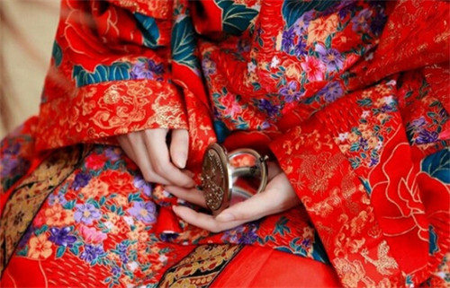 中式婚礼需要多少钱 中式婚礼传统习俗_婚嫁习