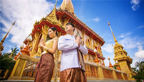去泰国拍婚纱照要多少钱 泰国不能错过的婚纱