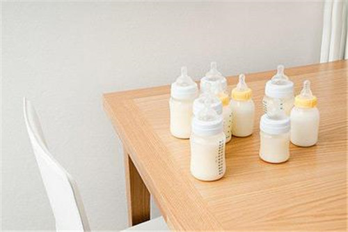 进口奶粉哪个好 喂养奶粉的正确步骤_母婴知识