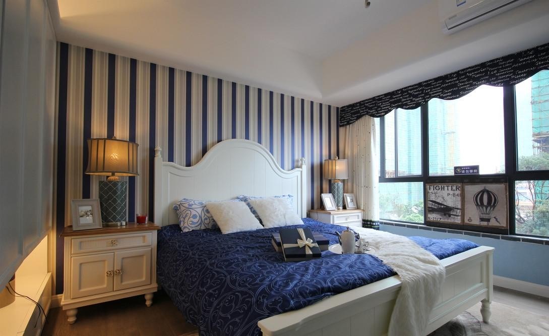120平米装修,三居室装修,10-15万装修,卧室,地中海风格,卧室背景墙,蓝色,条纹