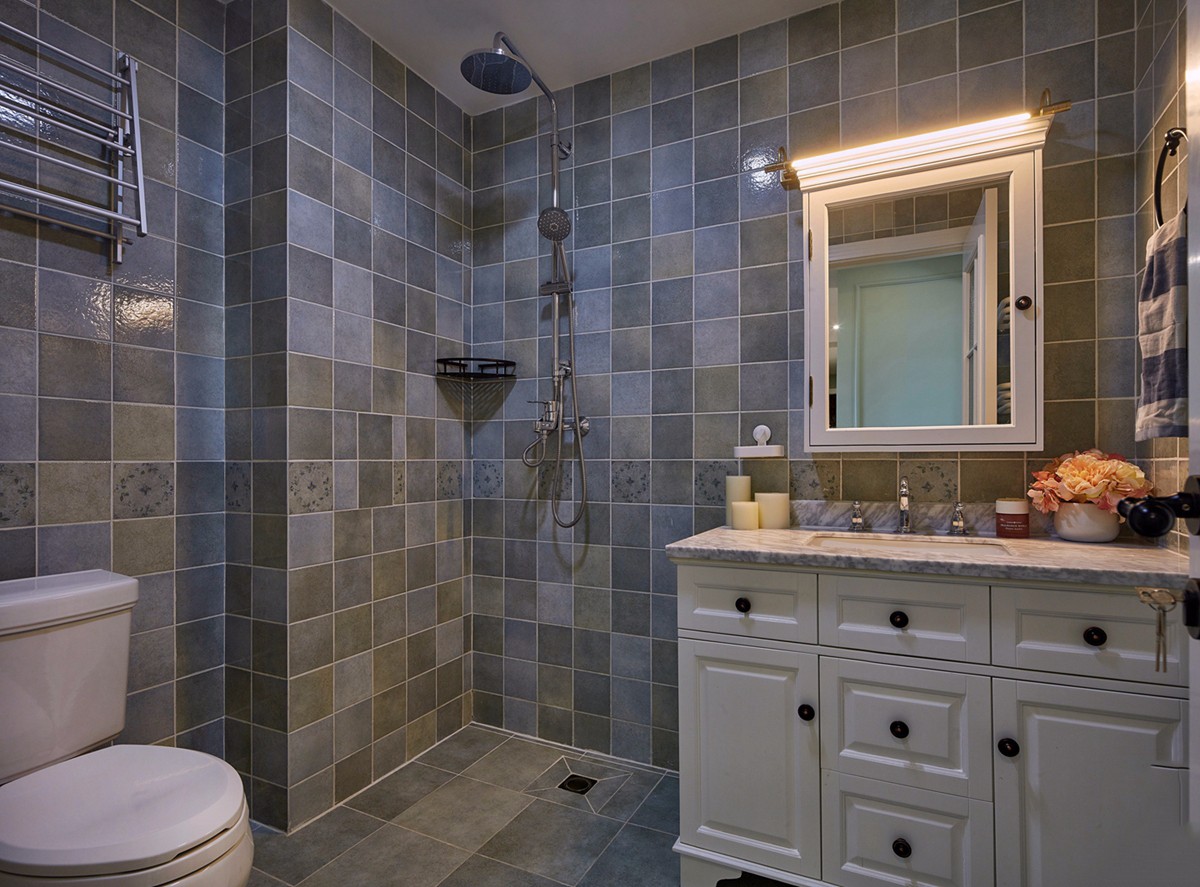 二居室装修,90平米装修,10-15万装修,卫生间,美式风格,浴室柜,瓷砖,灰色