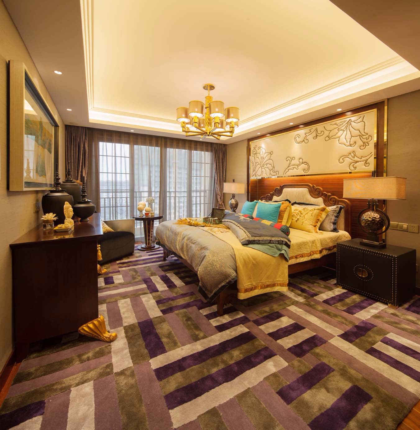 大户型,140平米以上装修,20万以上装修,卧室,东南亚风格,暖色调,地毯