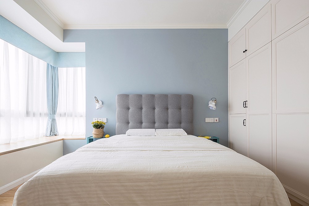 四房装修,100平米装修,10-15万装修,卧室,北欧风格,床头软包,卧室背景墙,蓝色