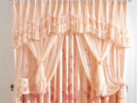 蕾丝窗帘颜色选择 蕾丝窗帘的清洁与保养