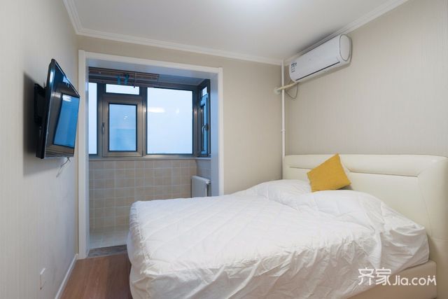 小户型简约一居卧室装修效果图2/10