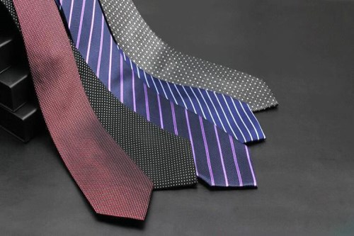 领带品牌哪个好 如何选购男士领带