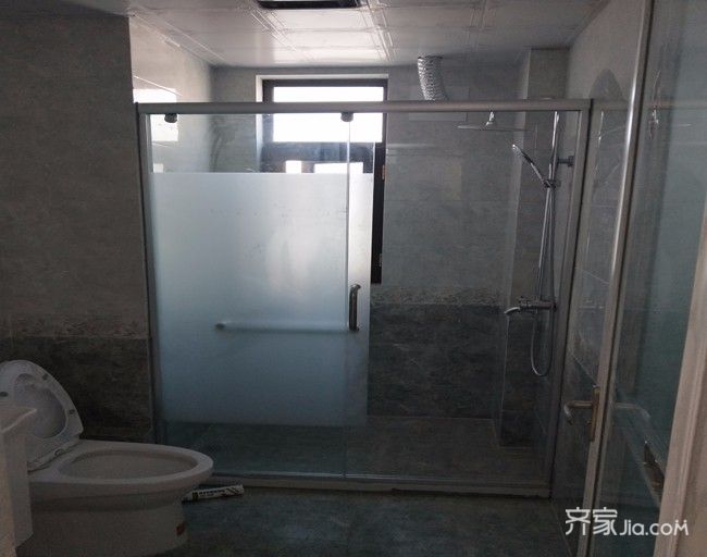 10-15万装修,四房装修,140平米以上装修,简约风格,卫生间,淋浴房,灰色,隔断