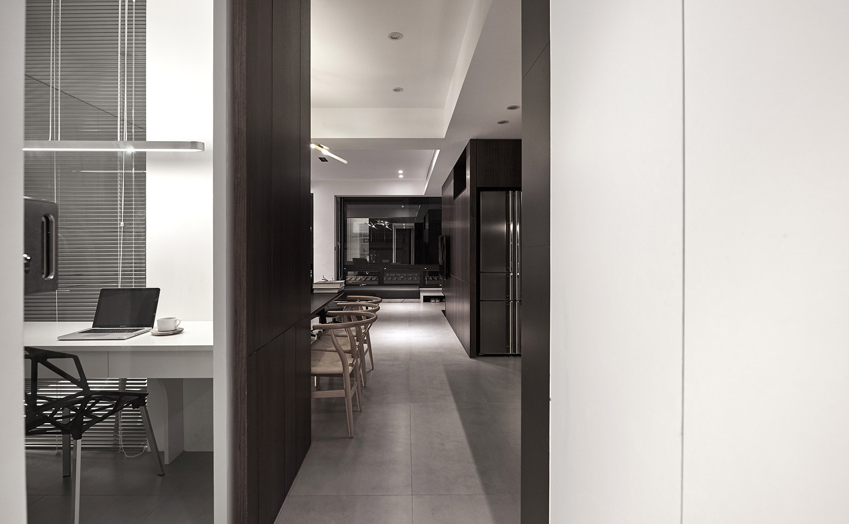 120平米装修,三居室装修,20万以上装修,现代简约风格,餐厅,走廊,灰色
