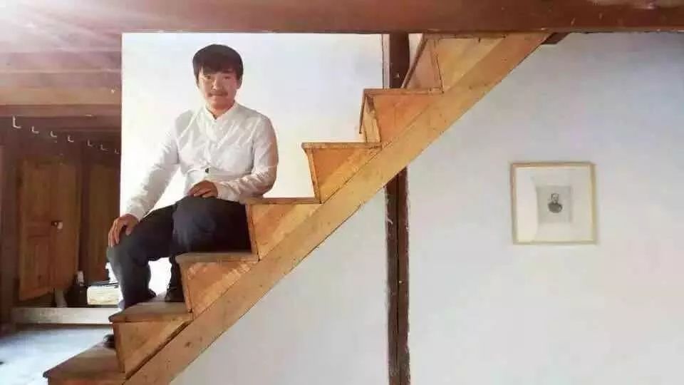 信王军决定租下这里,用自己的双手,把荒弃的院子打造成独一无二的模样