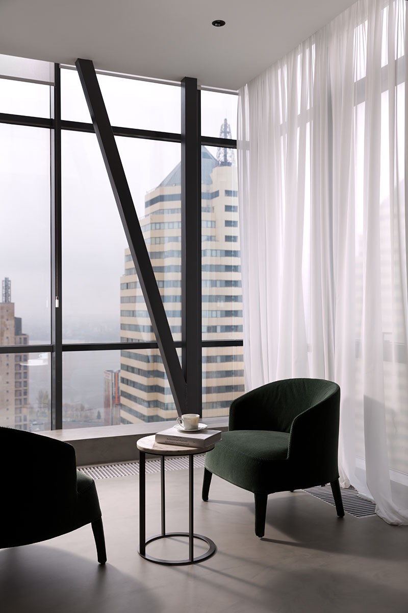 公寓装修,140平米以上装修,20万以上装修,现代简约风格,椅子,窗帘