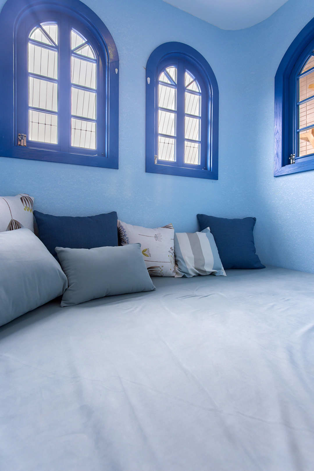 二居室装修,60平米装修,地中海风格,10-15万装修,窗户,蓝色