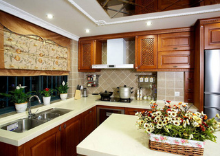 中式风格实用黄色厨房橱柜安装图