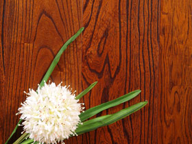楝木多层 翠色实木复合地板