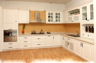 田园风格大气白色厨房橱柜安装图