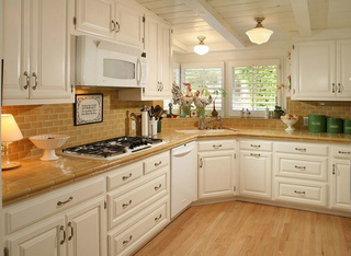田园风格大气白色厨房橱柜效果图