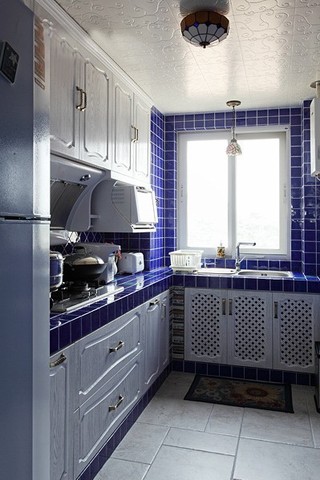 地中海风格浪漫蓝色厨房橱柜订做