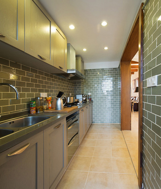 美式风格简洁绿色厨房橱柜定制