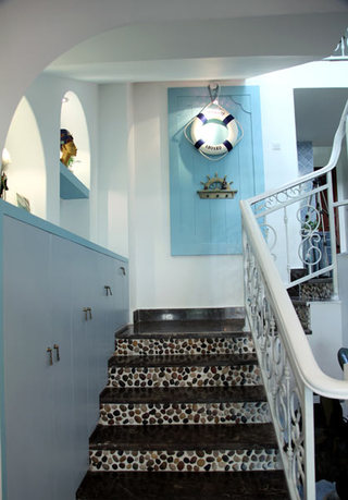 地中海风格浪漫楼梯装修图片