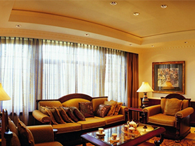 色彩清雅线条简洁适合大多数家庭选用的沙发
