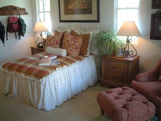 田园风格橙色卧室床图片