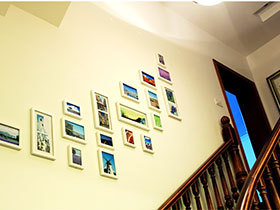 楼梯空间新创意 10款照片墙设计图