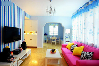 现代简约风格二居室温馨背景墙设计图