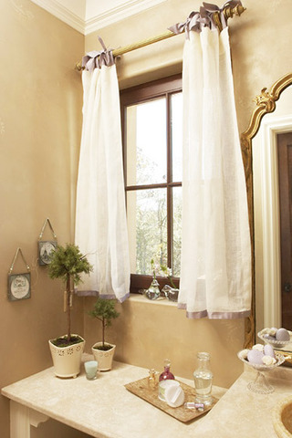 欧式风格米色卫生间窗帘图片