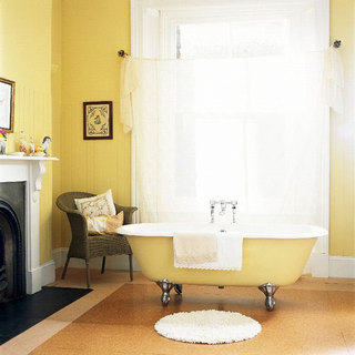 黄色卫生间浴缸图片