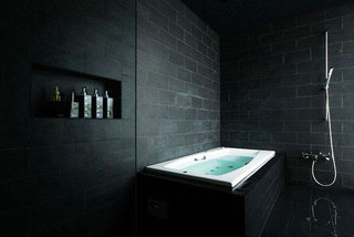 大气黑色卫浴间瓷砖瓷砖图片