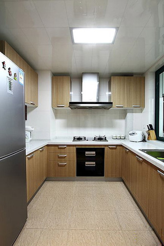 简约风格三居室10-15万100平米厨房改造