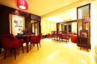 中式风格黑色客厅装修效果图
