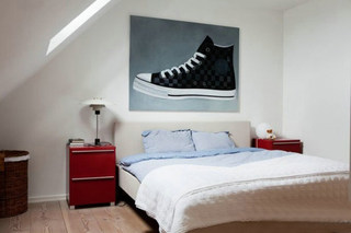 现代白色阁楼卧室效果图