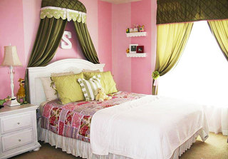 浪漫粉色卧室