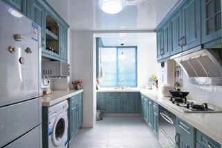 清新蓝色浪漫厨房设计效果图