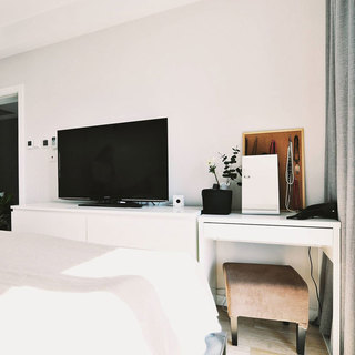 现代简约风格二居室黑白60平米装修效果图