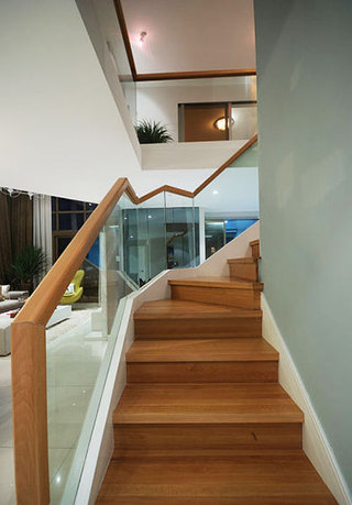 loft公寓装修效果图楼梯设计