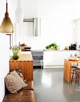 清爽整洁木质厨房设计