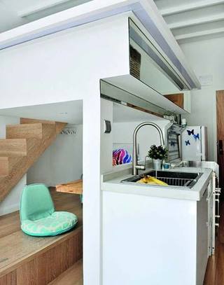23平米挑高小户型厨房橱柜图片