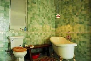 北欧风格浴室收纳装饰图片