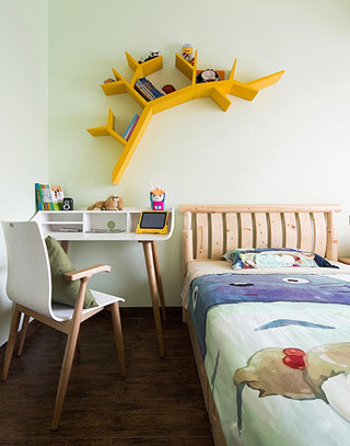 140平米混搭风格儿童房小书桌图片