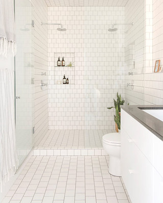 美式风格阁楼公寓浴室效果图