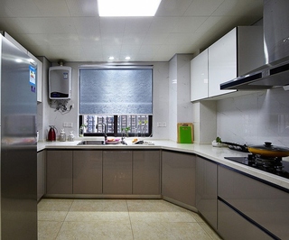 130平绝美欧式风格装修厨房效果图