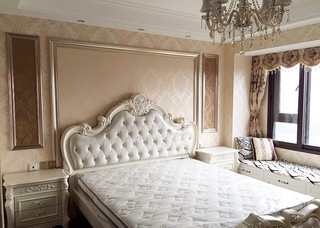优雅欧式卧室 香槟色背景墙欣赏