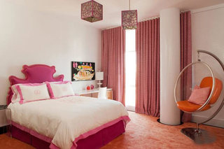 粉色系卧室布置实景图