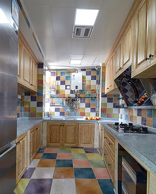 美式田园风厨房 彩色马赛克瓷砖设计
